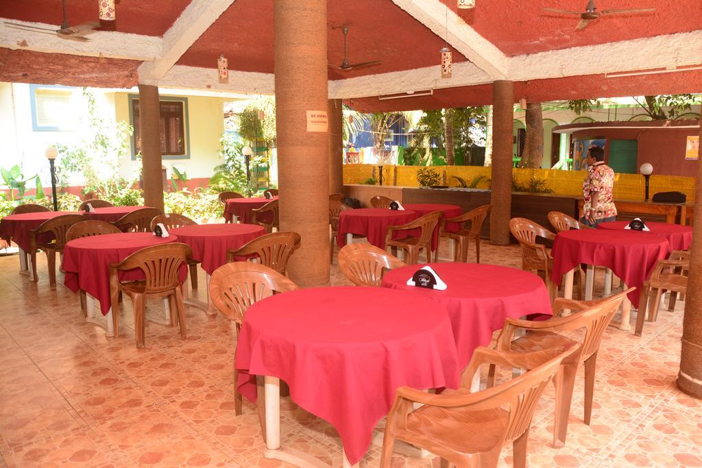 Colonia De Braganza Resorts Calangute Buitenkant foto